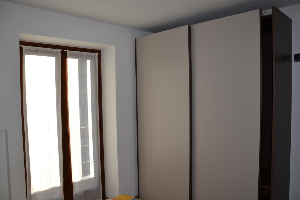 Casa Olivati Apartment Pellizzano Bilik gambar